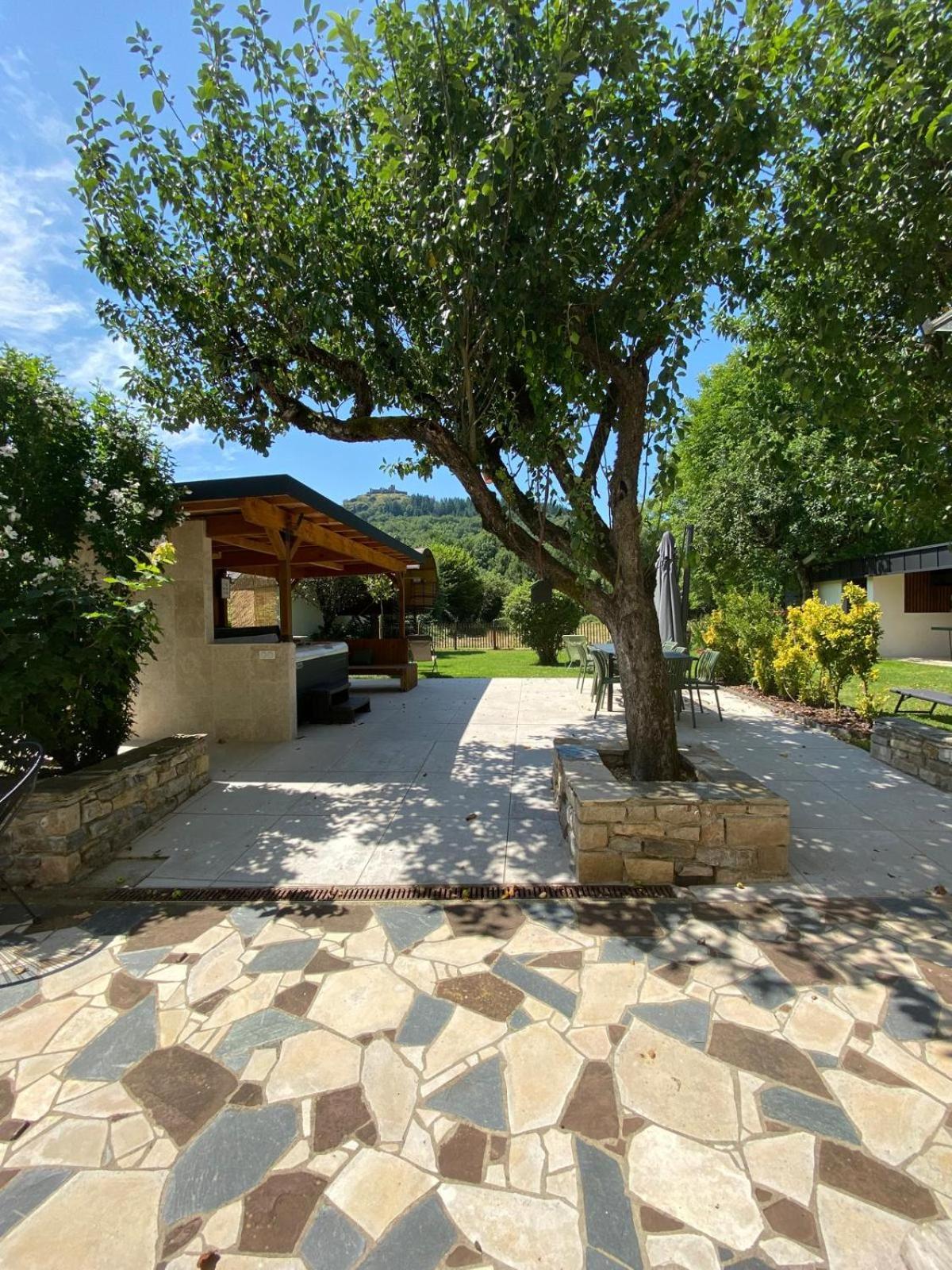 Gite Le Recoules Villa Espalion Esterno foto